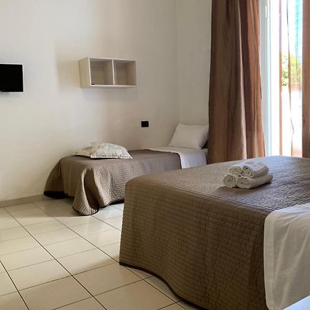 Greenriver Hotel Ponsacco Kültér fotó