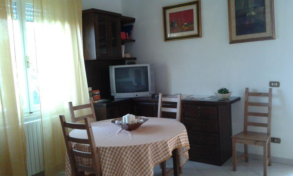 Greenriver Hotel Ponsacco Kültér fotó