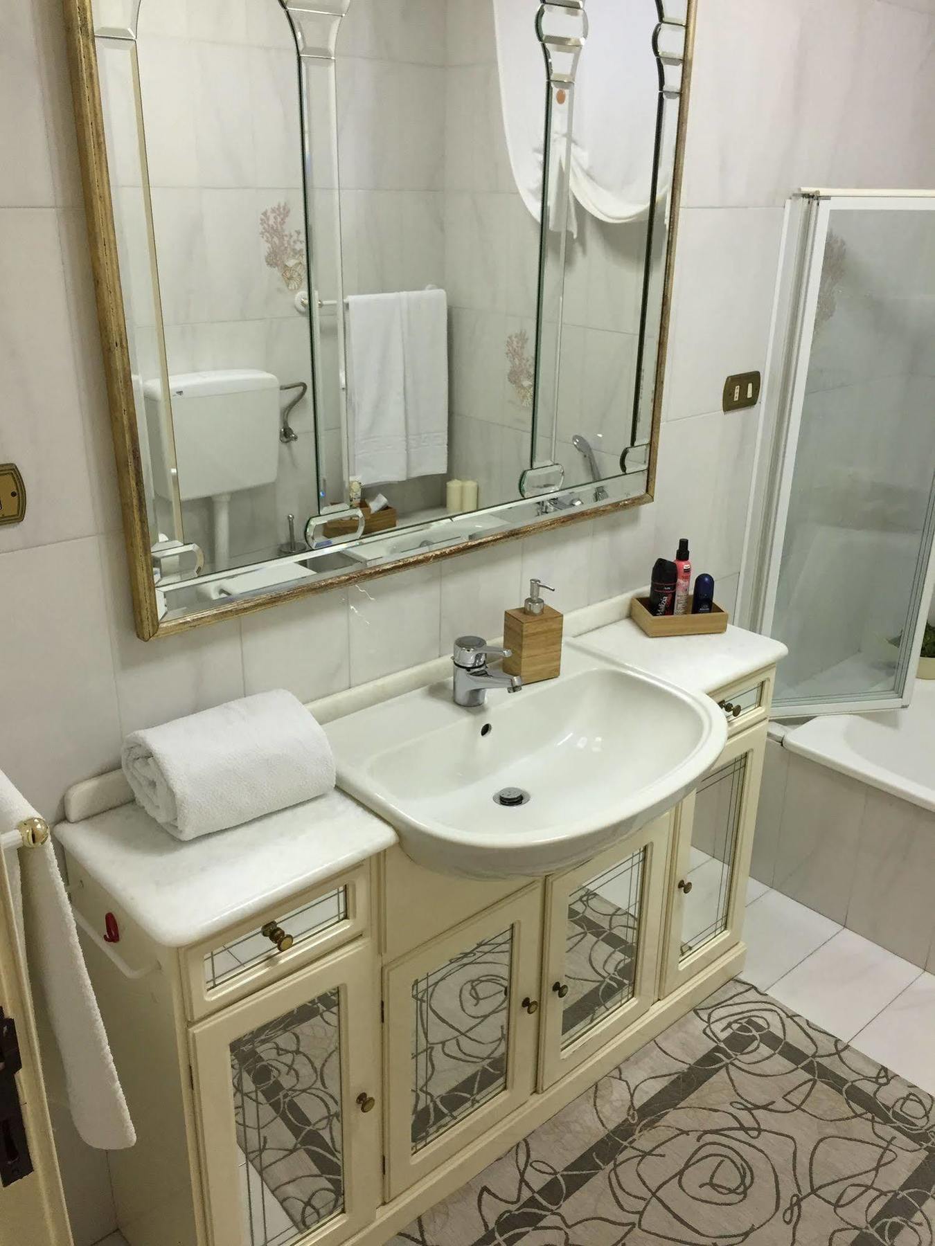 Greenriver Hotel Ponsacco Kültér fotó