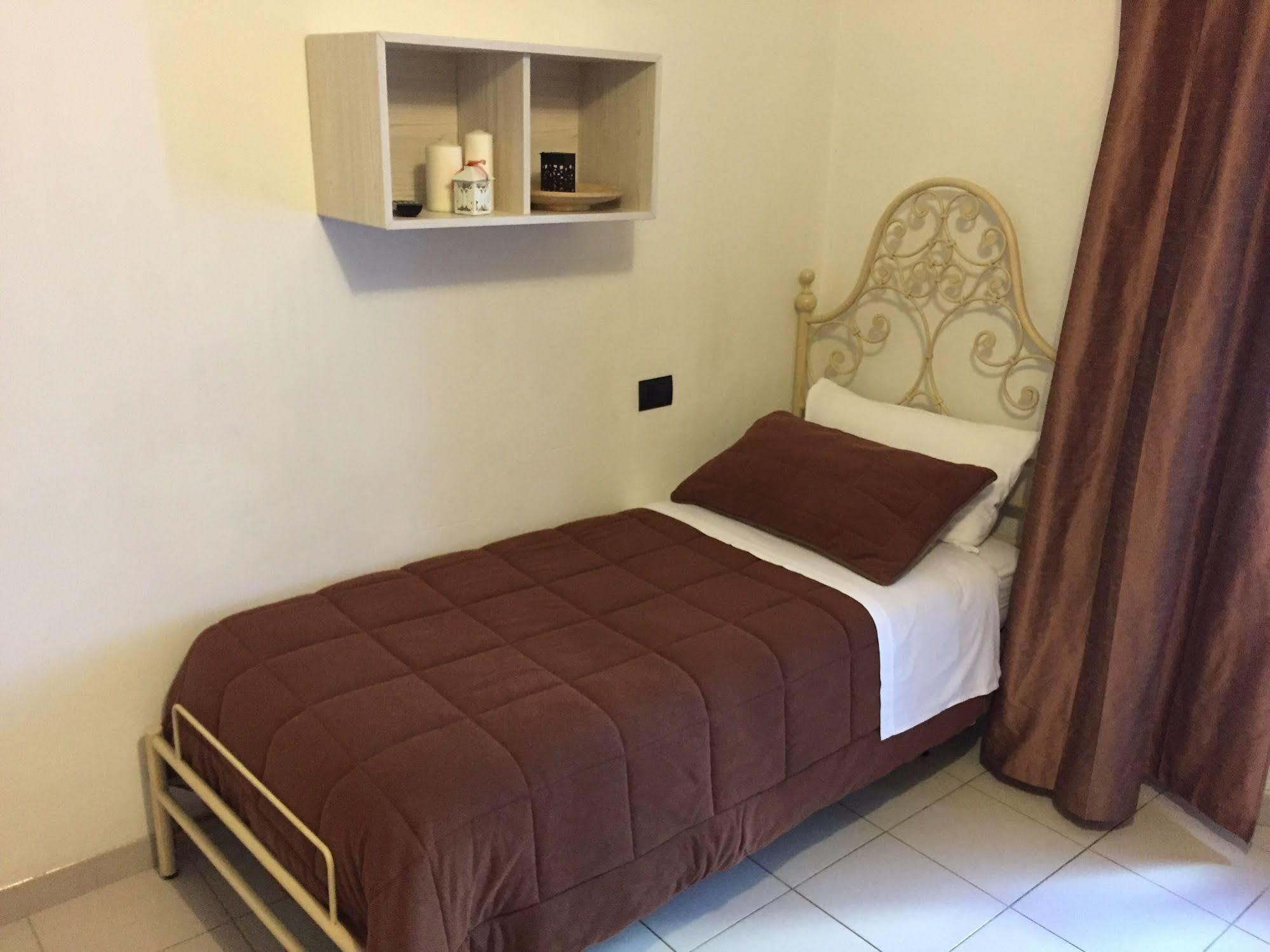 Greenriver Hotel Ponsacco Kültér fotó