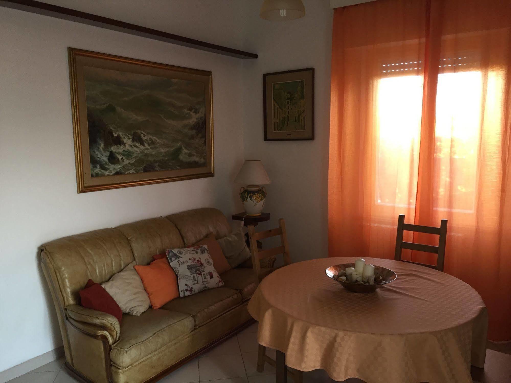 Greenriver Hotel Ponsacco Kültér fotó